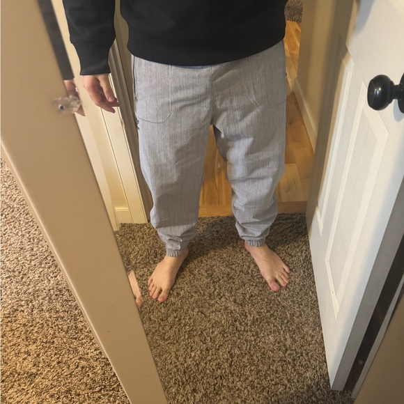 Adidas wind pants size L men’s - Picture 2 of 5